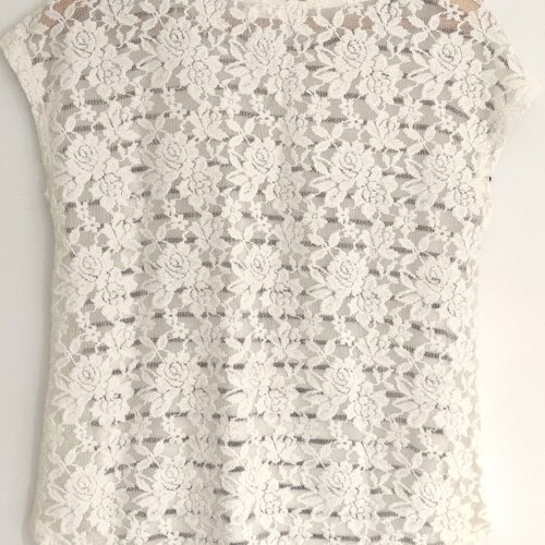 Bershka blouse with lace back and front print, like new, size L
