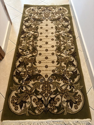 Classic runner rugs set of 2 like new