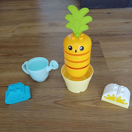Lego Duplo Growing Carrot like new, 11 pieces for 1.5+ years