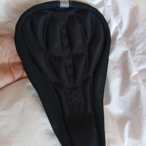 Bicycle saddle cover new with protection, size 0.16x0.25 cm