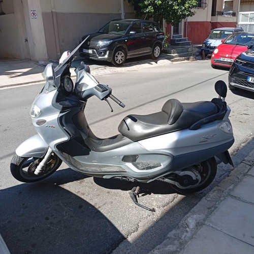 Piaggio X9 500cc scooter used in good condition