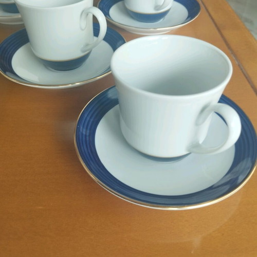 Ionia Cobalt Blue coffee cup and saucer set mint condition, 6 pcs
