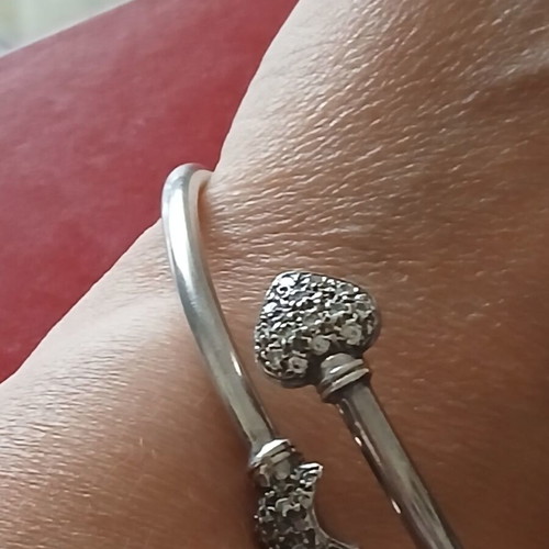 Silver 925 bracelet with zirconia like new, no hallmark
