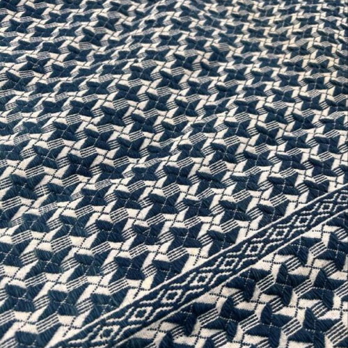 Handwoven rug on loom like new