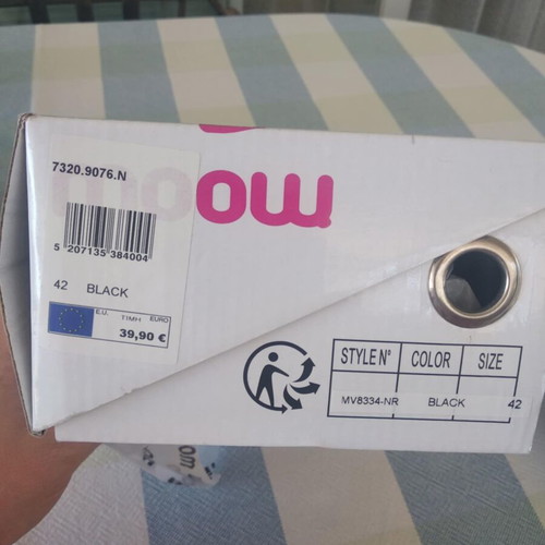 Moow women's sandals new, size 42, black