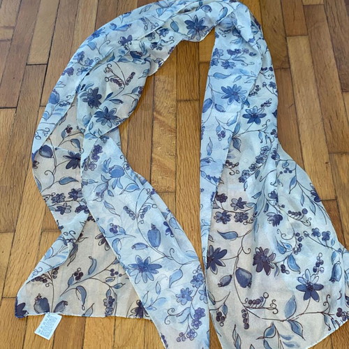 Vintage φουλάρι με floral μοτίβο, made in Italy, μεταχειρισμένο