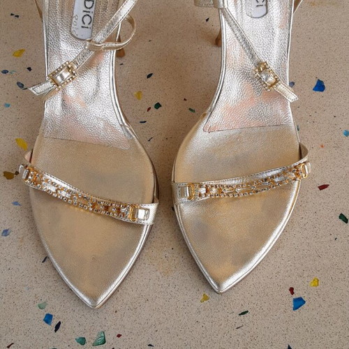 DoDiCi luxury sandal like new, gold size 39