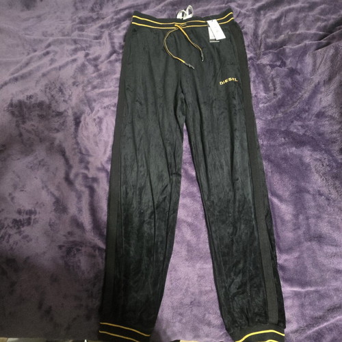 Diesel UMLB-Darren-CH velvet sweatpants size M