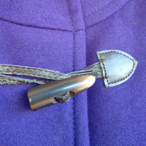Benetton Montgomery wool coat purple like new, size S