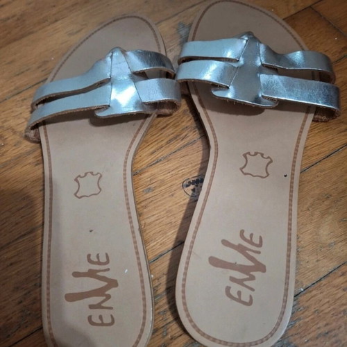 Envie silver leather sandals size 37 new