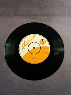 Edoardo Lucchina-Tangos 7" used, very good condition x5