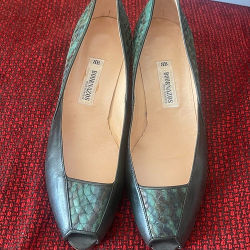 Bournazos Leather Shoes like new, size 38-39, sandals