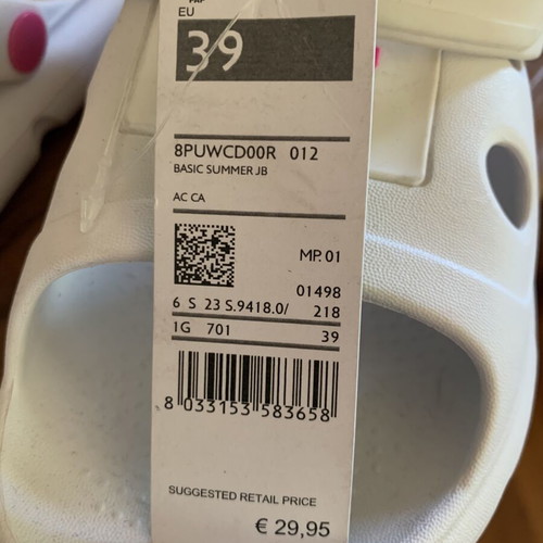 Benetton women's flip flops new, size 38, white