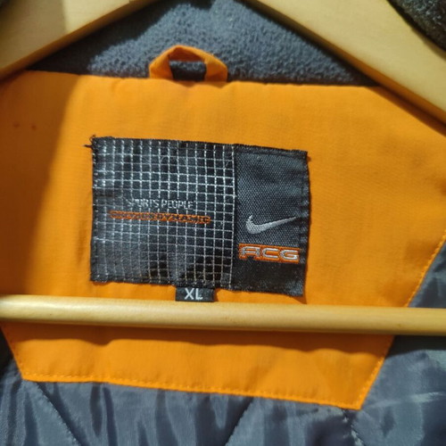 Nike ACG No Far men's hiking jacket, size XL, vintage, orange