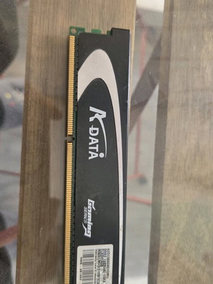 DDR3 RAM 1GB used