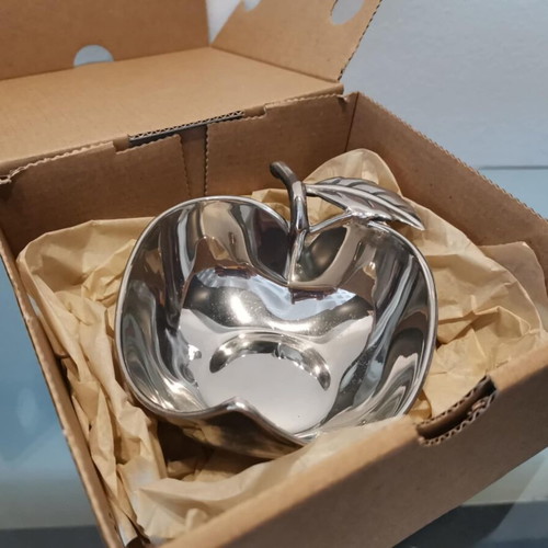 Apple-shaped cup used, silver-plated tin