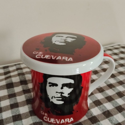Che Guevara Collectible Mug with Lid fine bone china like new