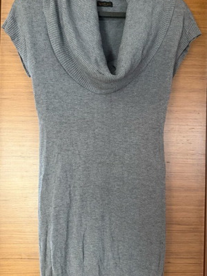Grey dress with turtleneck used, size S/M