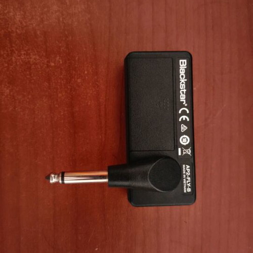 Blackstar amPlug FLY Bass 2 headphone amp like new