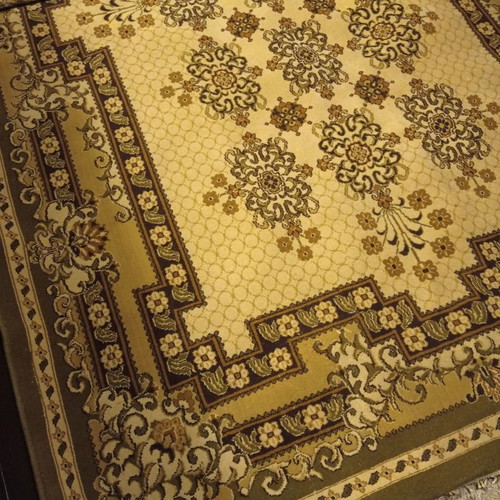 Wool rug used 310x200 in olive and beige colors
