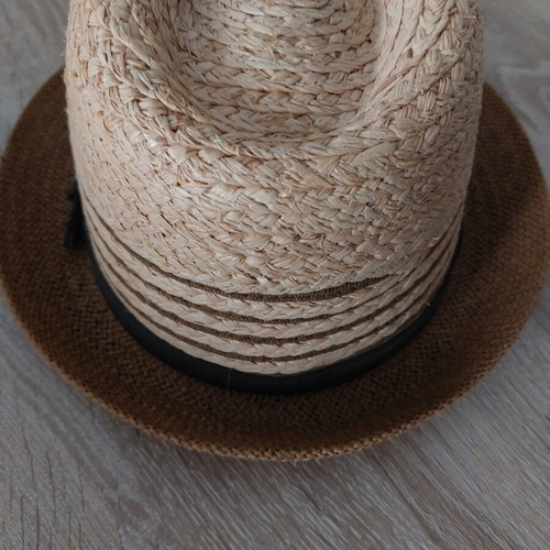 Straw hat like new with black strap, one size