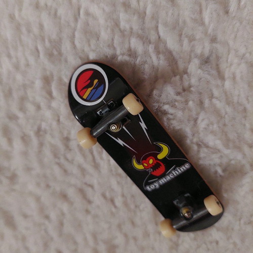 Tech Deck mini finger skateboard like new