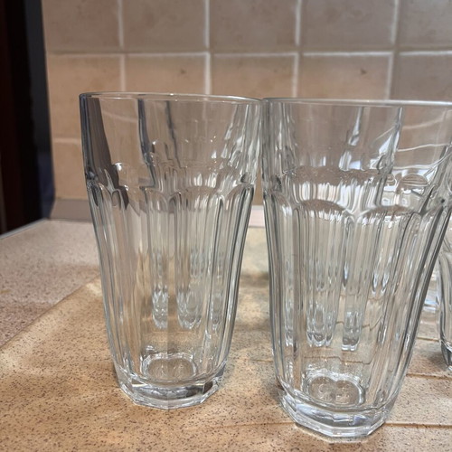 Water Glasses set like new, 6 large and 5 small