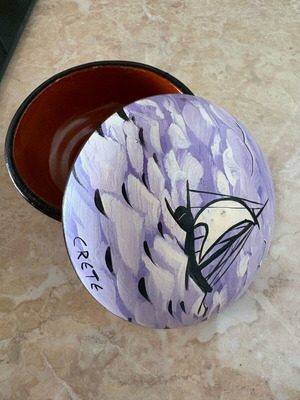 Ceramic jewelry box with Crete painting, 10 cm diameter
