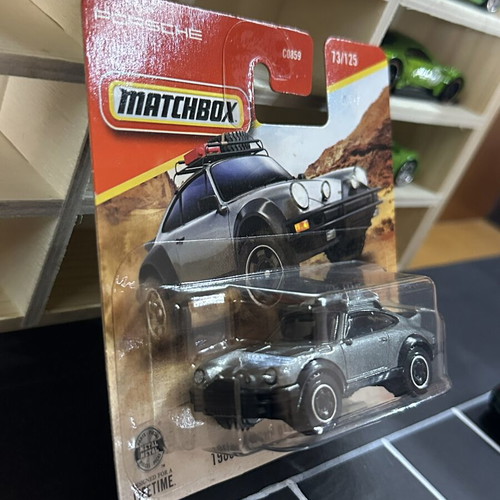 Matchbox 1985 Porsche 911 Rally new, sealed