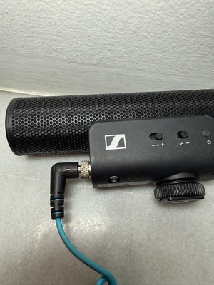 Sennheiser MKE 400 μικρόφωνο shotgun σαν καινούργιο με windshield