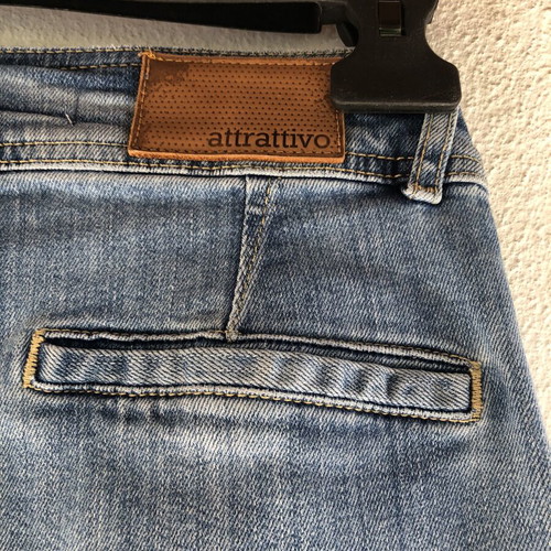 Attrattivo women's high-waisted washed look jeans, size M