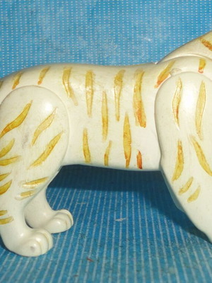 Playmobil tiger figure, worn paint