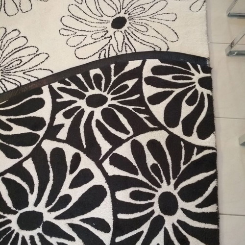 Christina Rossi Newplan rug like new, black and white, 1.60x2.30 m