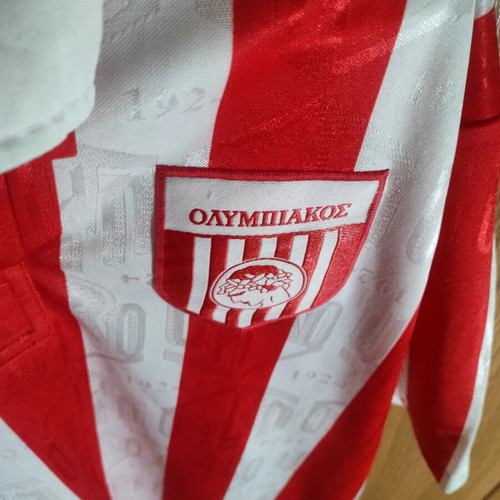 Olympiakos Retro Umbro Jersey Large like new