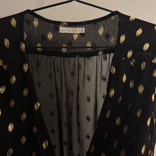 Wrap shirt black with gold details like new, size M