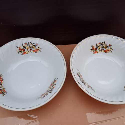 Set of 2 Small Deep Bowls used