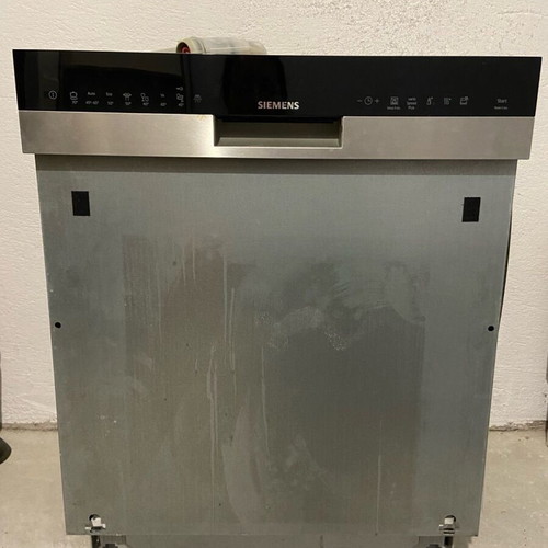 Siemens built-in dishwasher like new, 2014 model