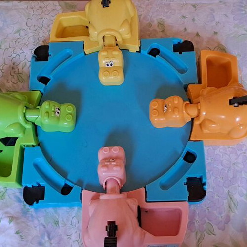 Hippo game used with missing pieces