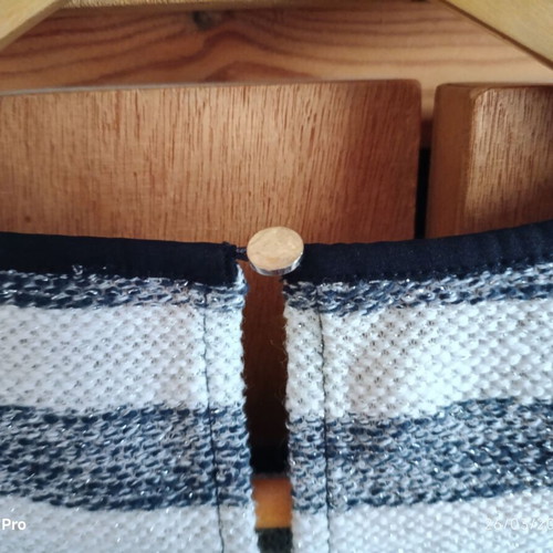 Striped blouse with shimmer, size S, white and navy