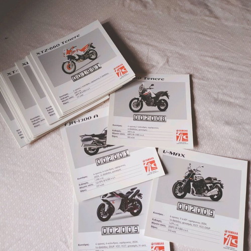 Yamaha cards with motorcycles like new, pack of 40 pieces