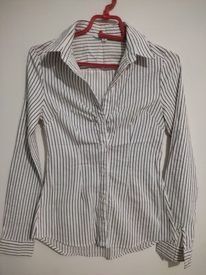 Tally Weijl white shirt with black stripes like new, size XS