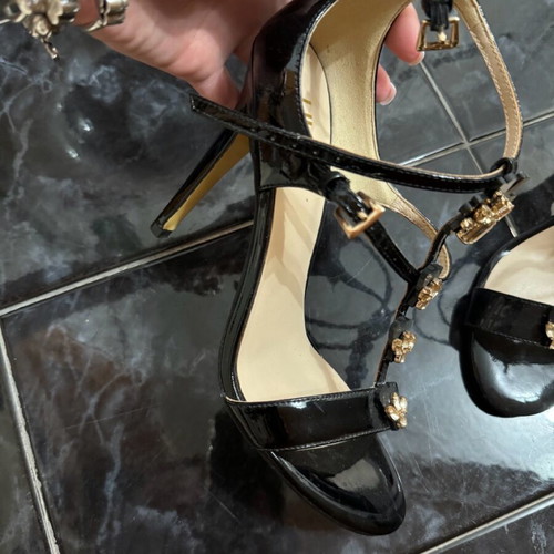 Liu Jo sandals like new, size 39