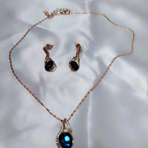 Jewelry set with aqua blue stone and rose gold tone new