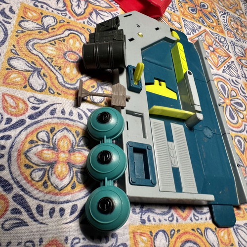 Vintage Matchbox Multi-Storey Garage with Cars and Petrol Station used