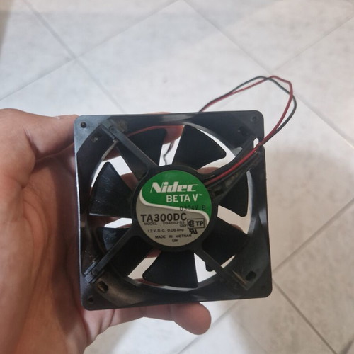 Nidec Beta v TA300DC computer fan used, fully functional