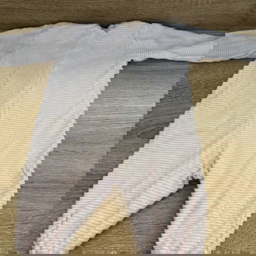 Κοριτσίστικο χειμερινό φορμάκι 0-3 μηνών σαν καινούργιο