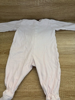 Κοριτσίστικο χειμερινό φορμάκι 0-3 μηνών σαν καινούργιο