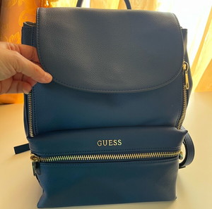 Μεγάλο σακίδιο Guess