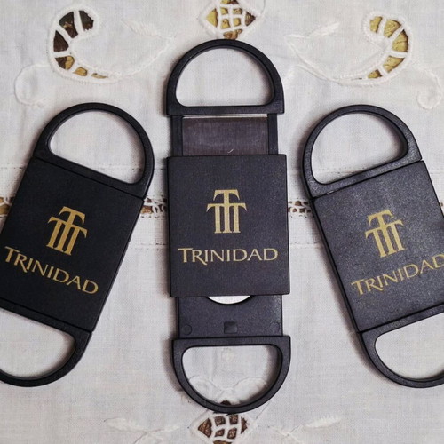 Set of 3 blue Trinidad Habanos cigar cutters like new