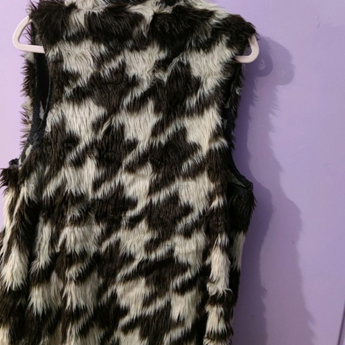 Fur vest asymmetrical used, brown and beige